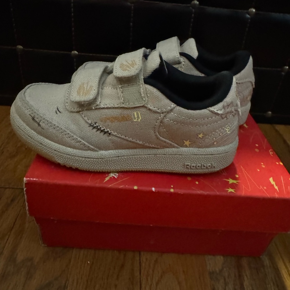 Looney Tunes Reebok Sneakers Toddler